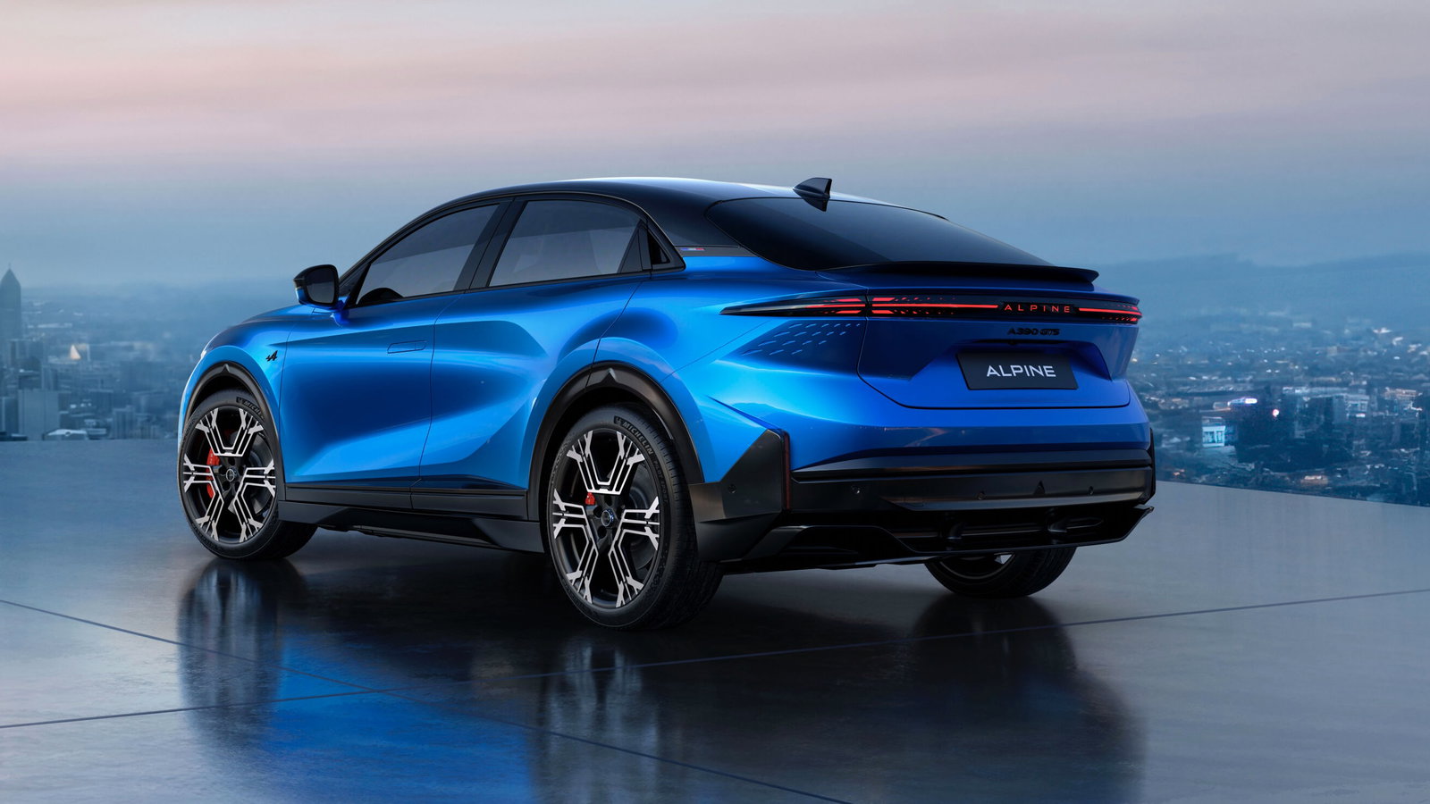 Alpine A390 - rear