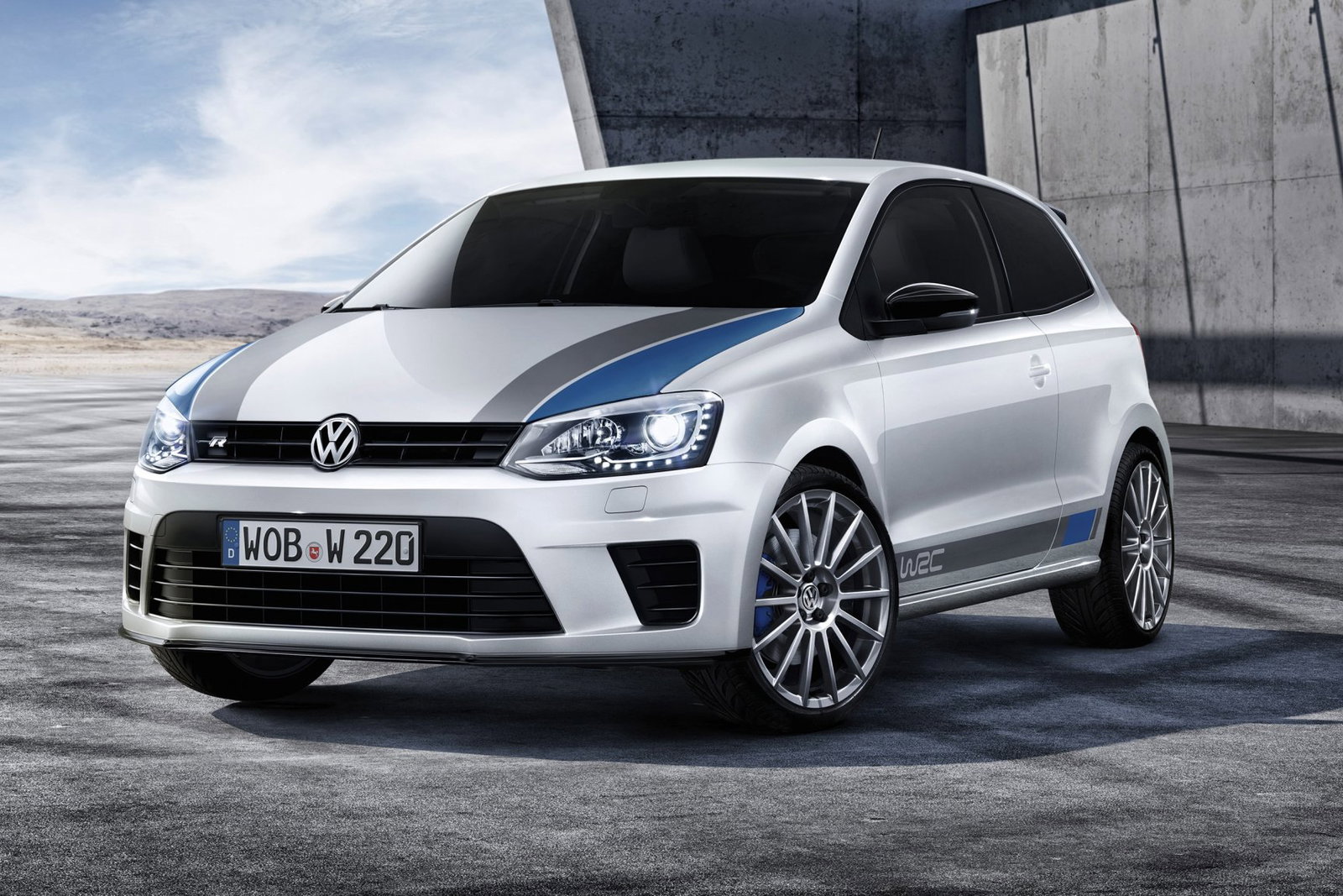 Volkswagen Polo R WRC Street - front