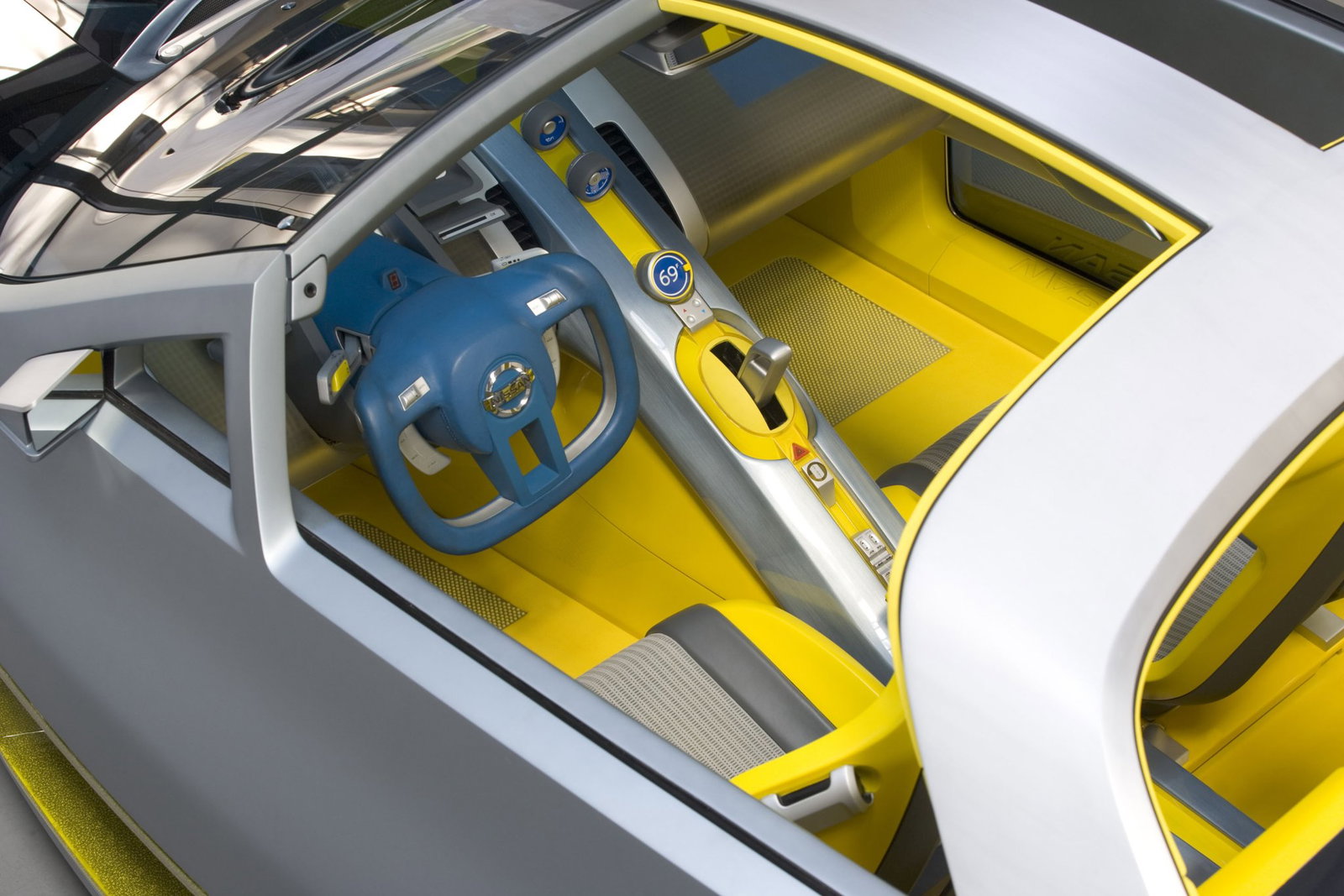 Nissan Urge concept - interior