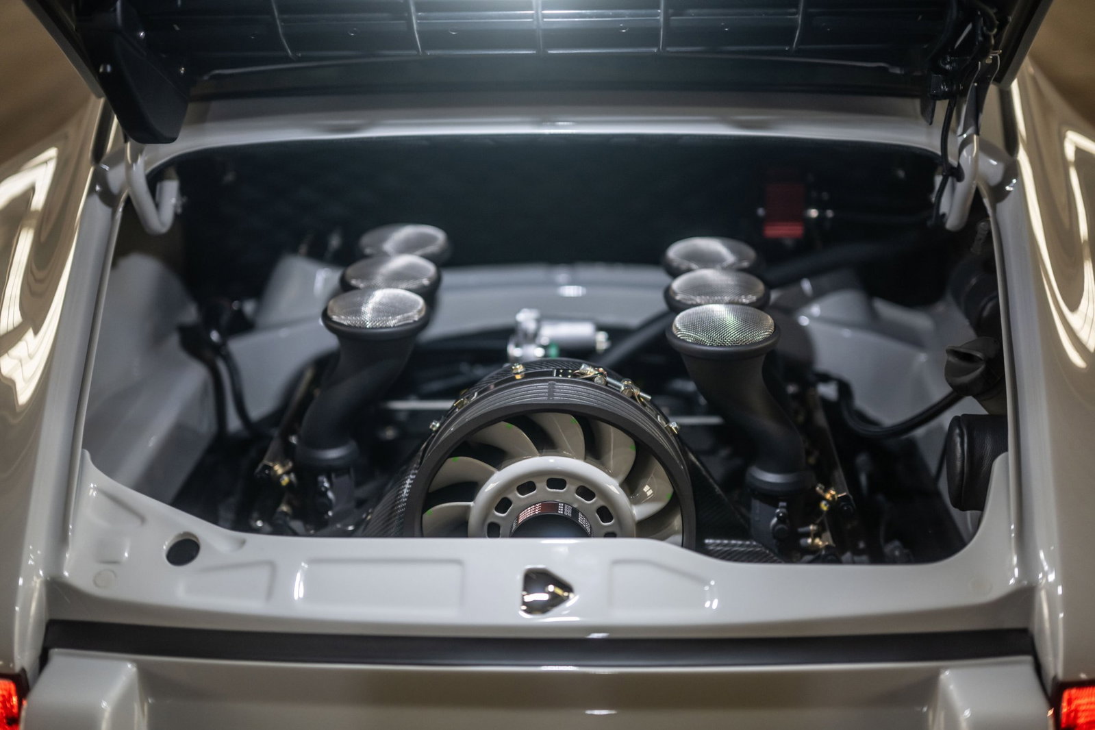 Theon Design carbon-bodied Porsche 911 restomod - engine bay