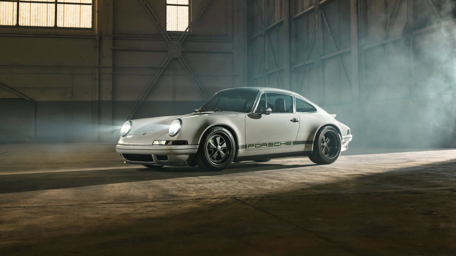 Theon Design carbon-bodied Porsche 911 restomod - front