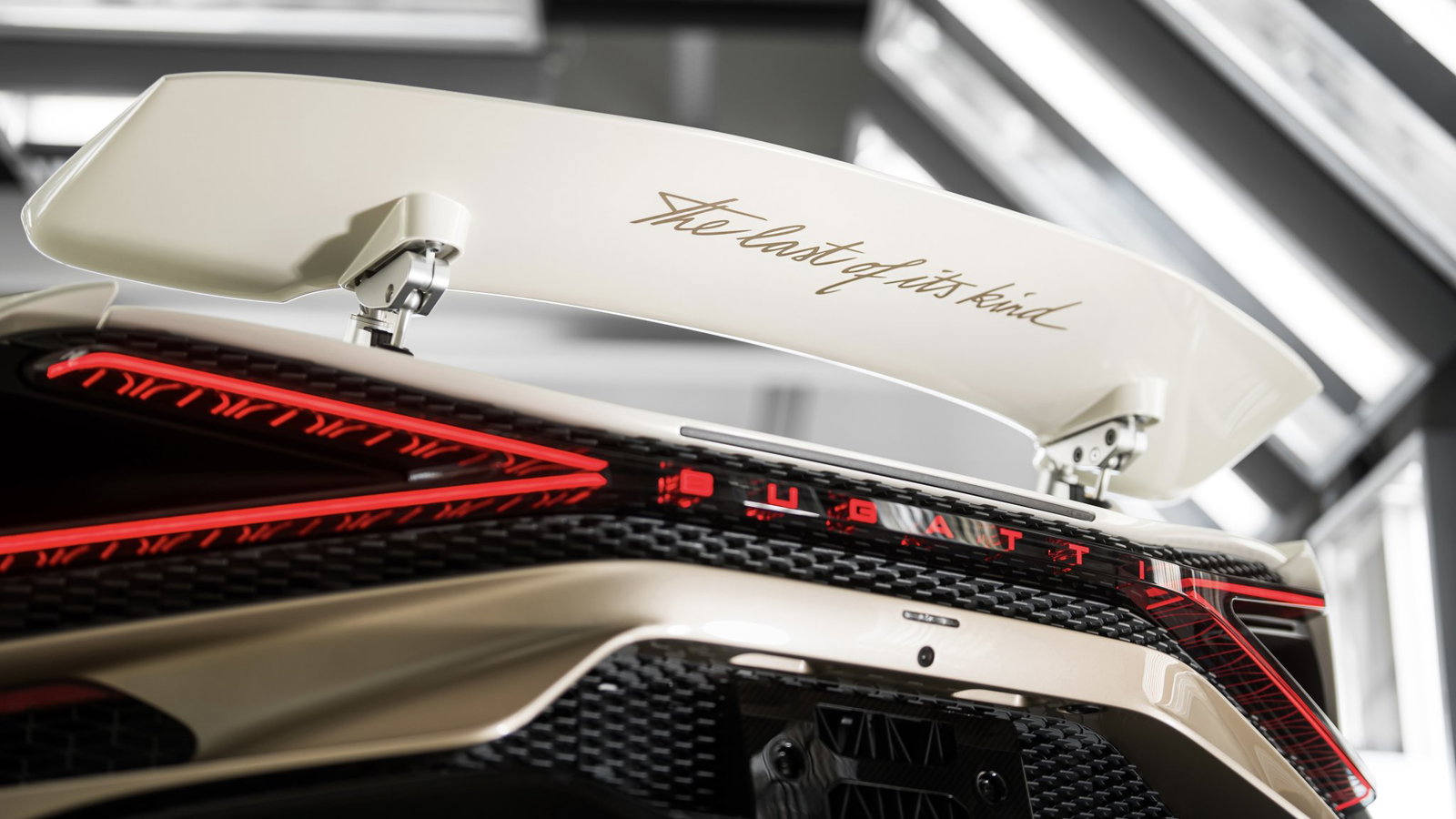 Final Bugatti Mistral - rear detail