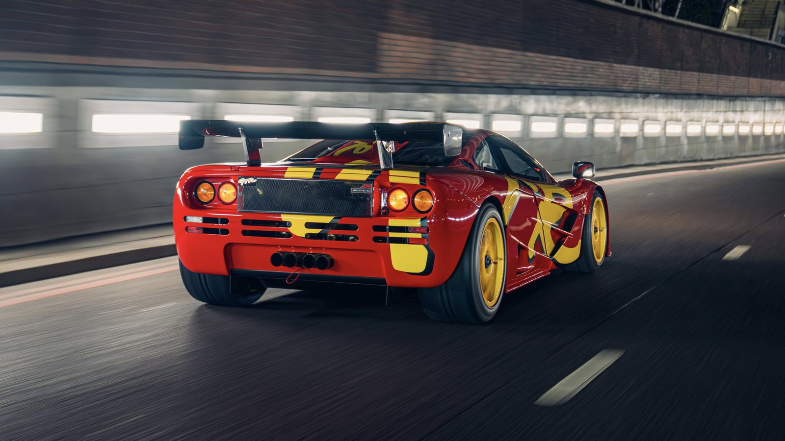 McLaren F1 GTR chassis 10R - rear