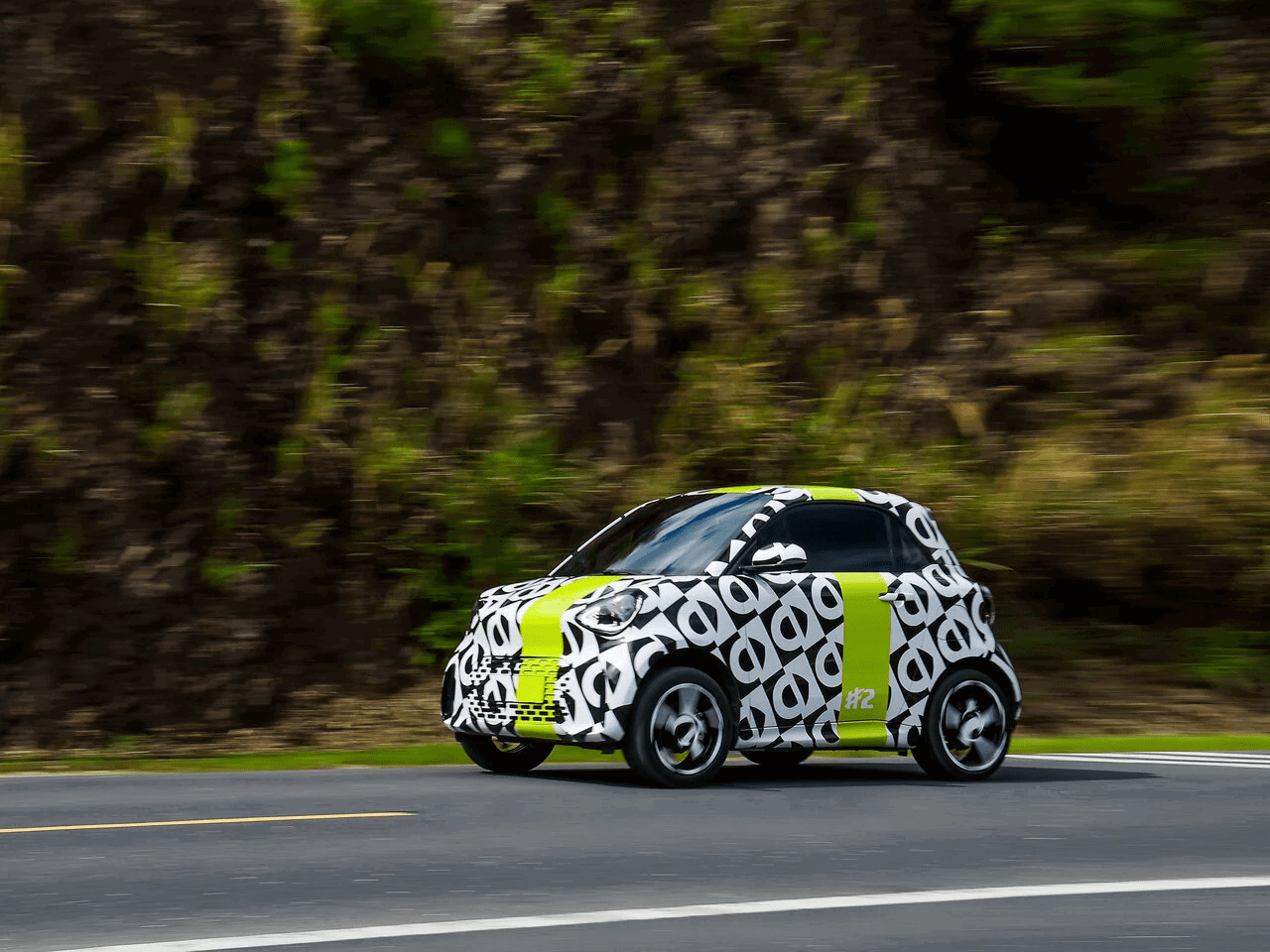 The new Smart #2 will make its debut in October.