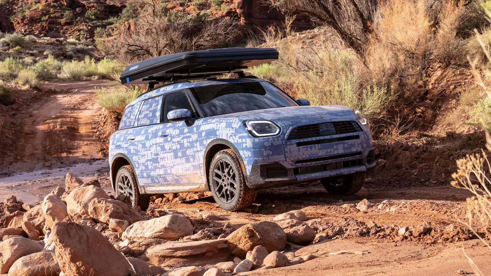 Mini Countryman off-road prototype - front