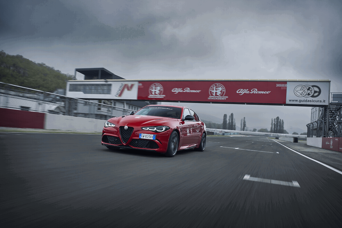 Alfa Romeo is offering new Quadrifoglio buyers a complimentary driving course in Italy.