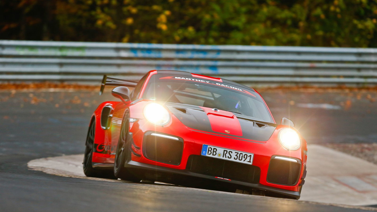 Porsche 911 GT2 RS MR (991)