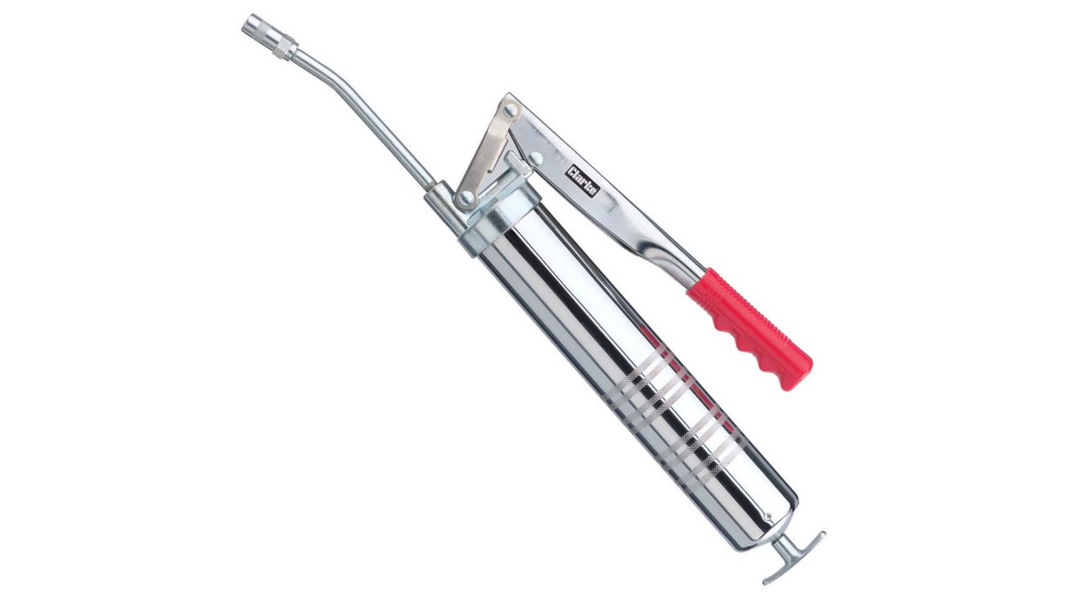 Free Things Up WIth the Clarke CGG400 Grease Gun