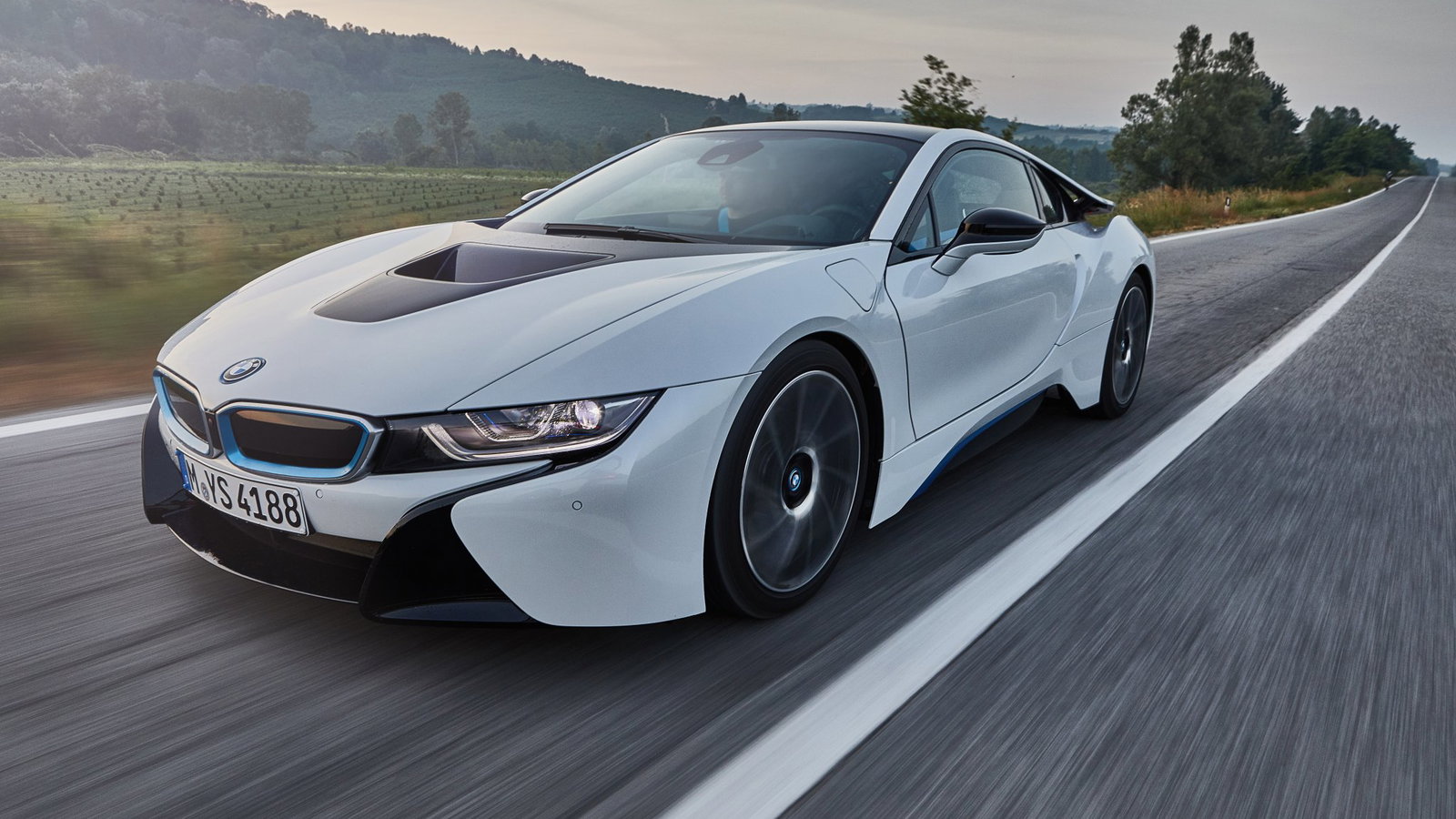 BMW i8