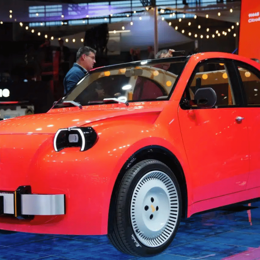 Citroen 2CV, Paris Motor Show
