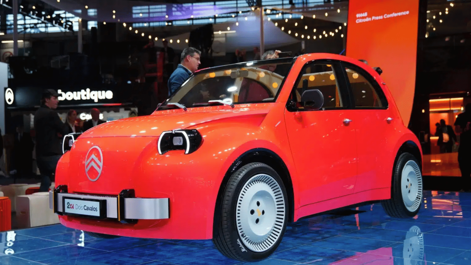 Citroen 2CV, Paris Motor Show