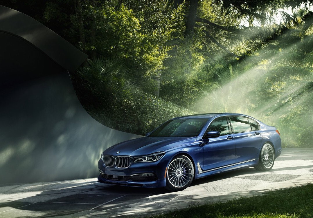 The Alpina B7 Is A Monstrous AWD BMW 7-Series With 600bhp