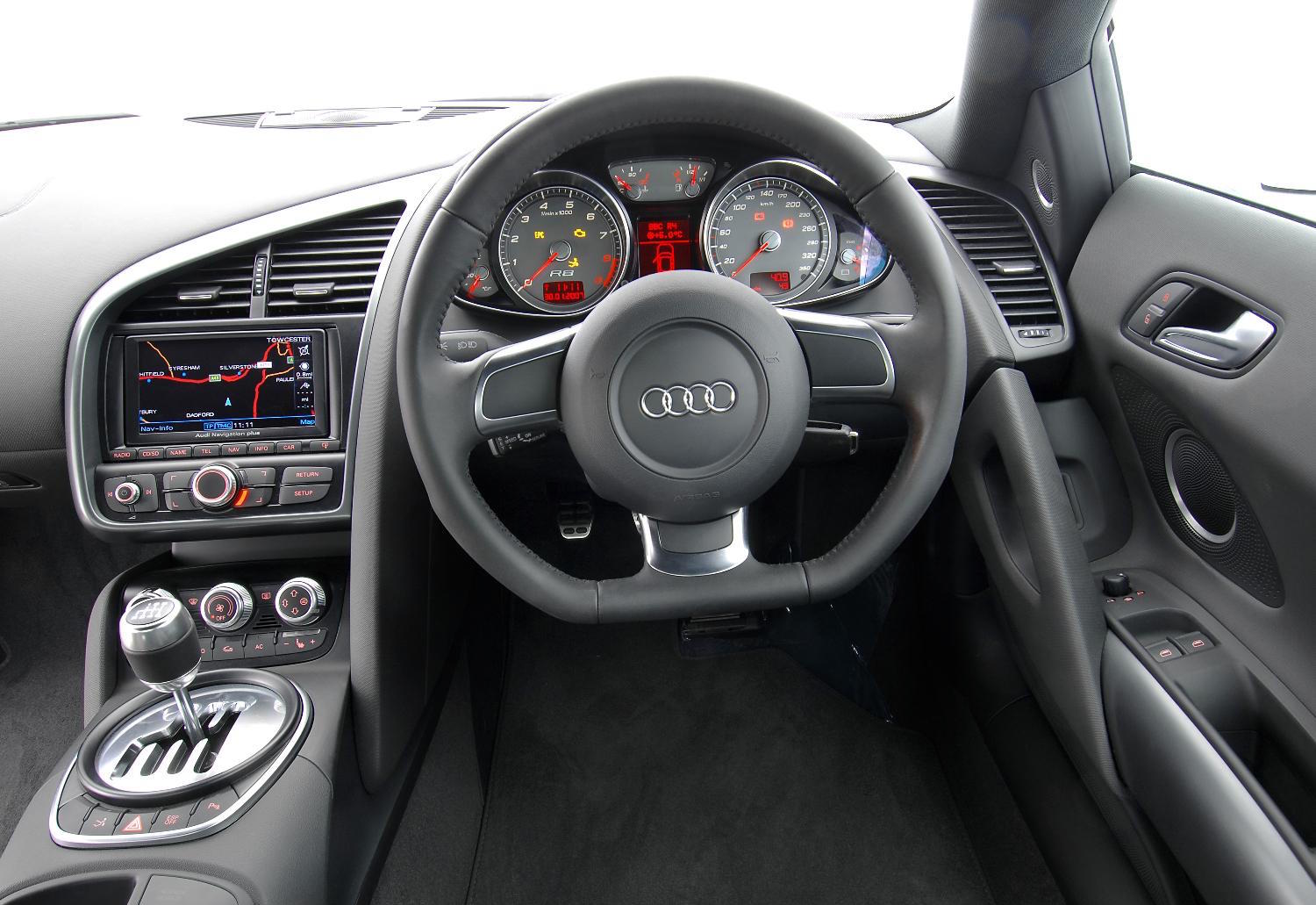 10 Manual Gear Shifts We've Fallen In Love With 