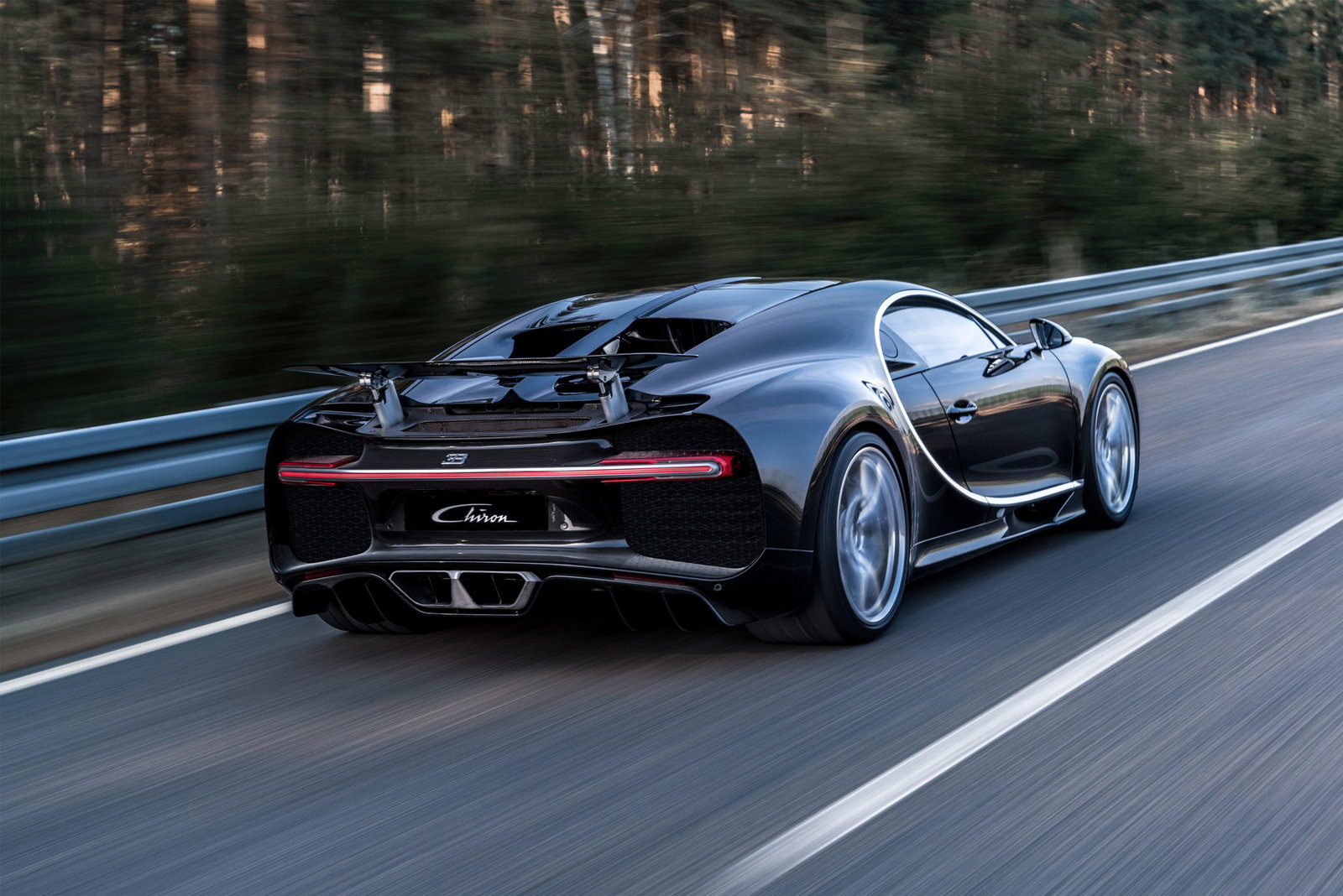 9 Astonishing Facts About The Bugatti Chiron