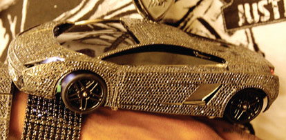 £150,000 diamond covered RC Lamborghini on rapper Souja Boy’s chain necklace