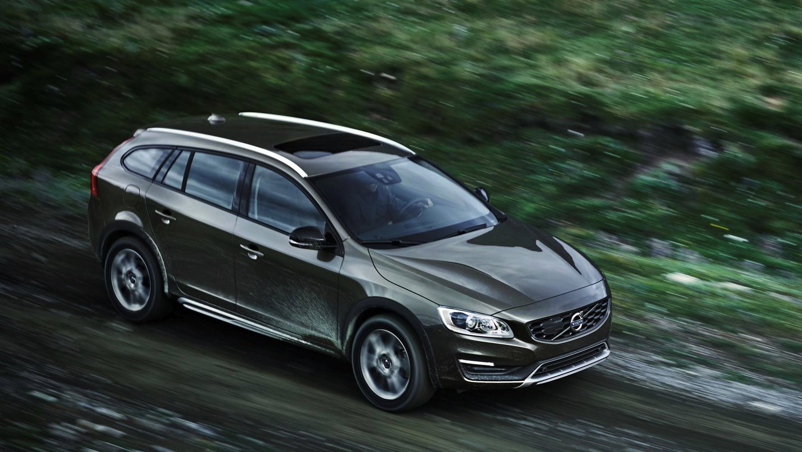 The New Volvo V60 Cross Country Will Make You Wish Your Commute Was Muddier
