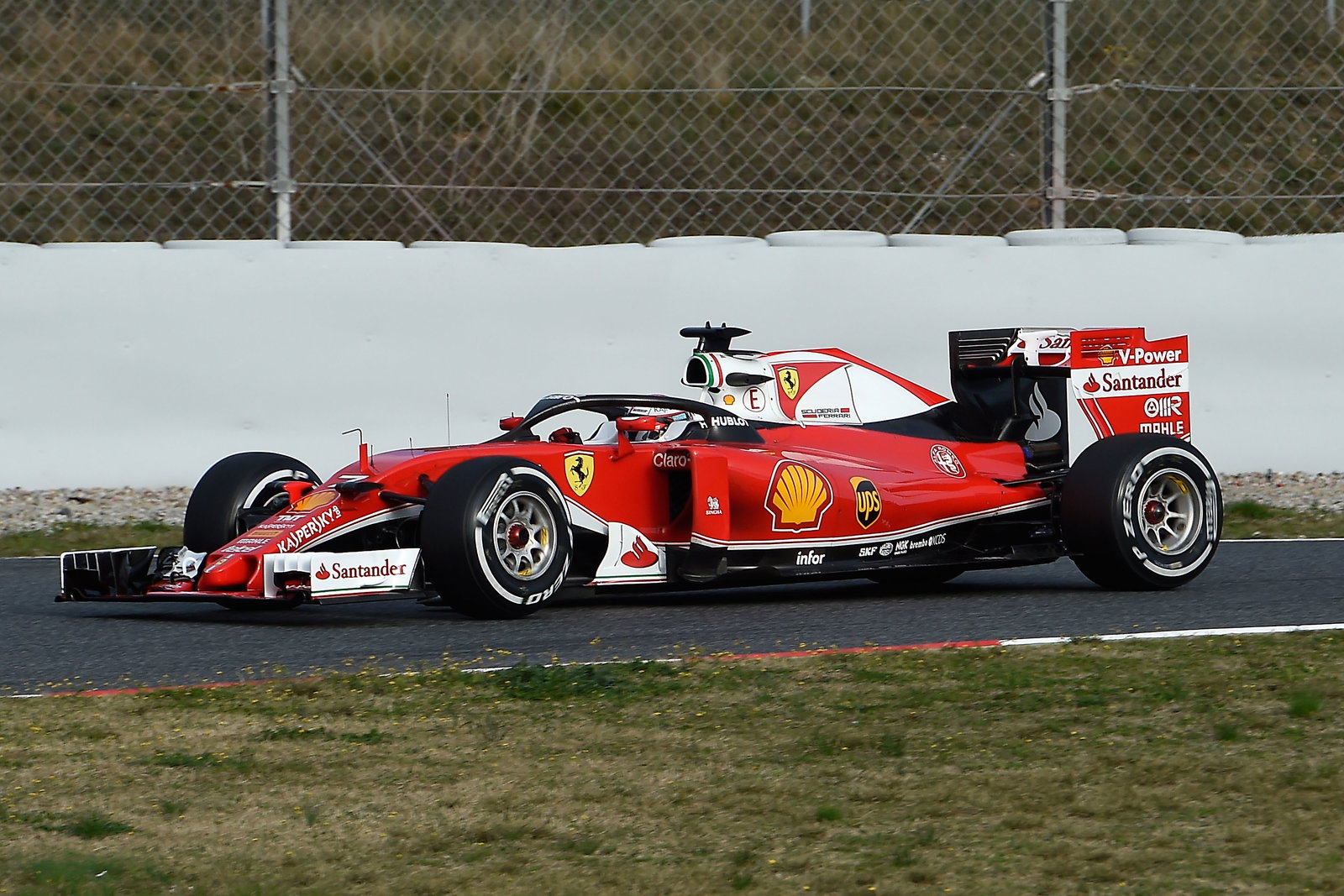 Take A Look At F1’s New 2016 Look And Listen To The New Engines