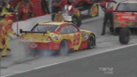 24 Crazy Nascar Gifs That Will Have You On The Edge Of Your Seat