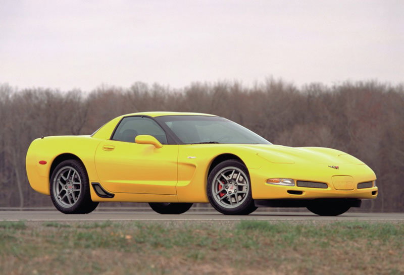 Watch A Nissan GT-R, Ferrari 458 Speciale And McLaren 650S Do Battle On A Runway