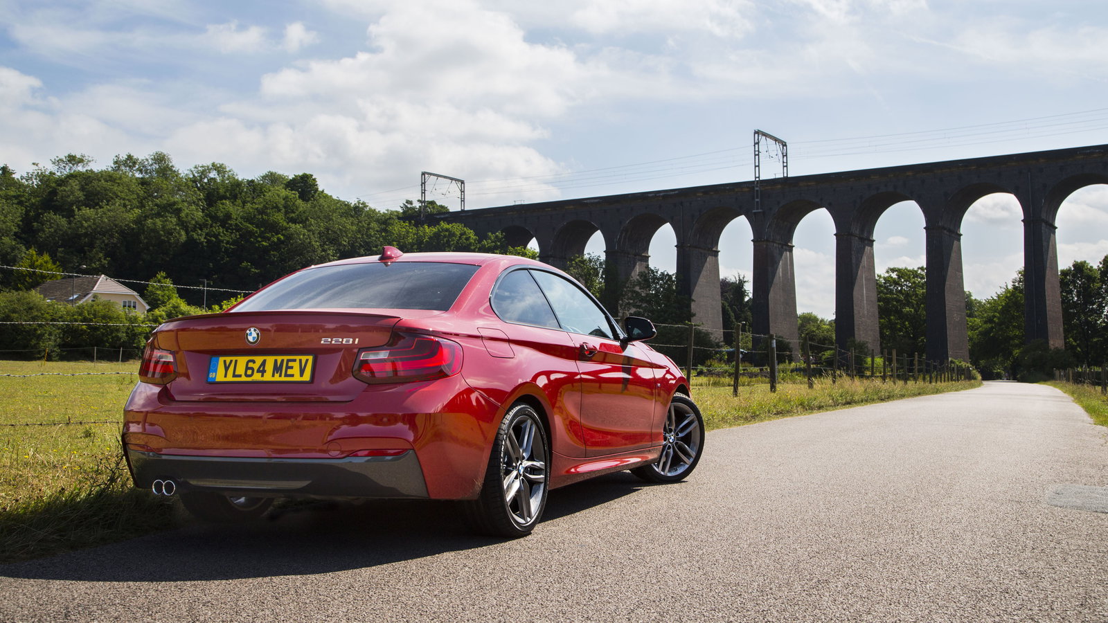 BMW i8 Vs First-Gen Audi R8: Can A Slice Of Future Porn Beat Old-School V8 Thrills? 