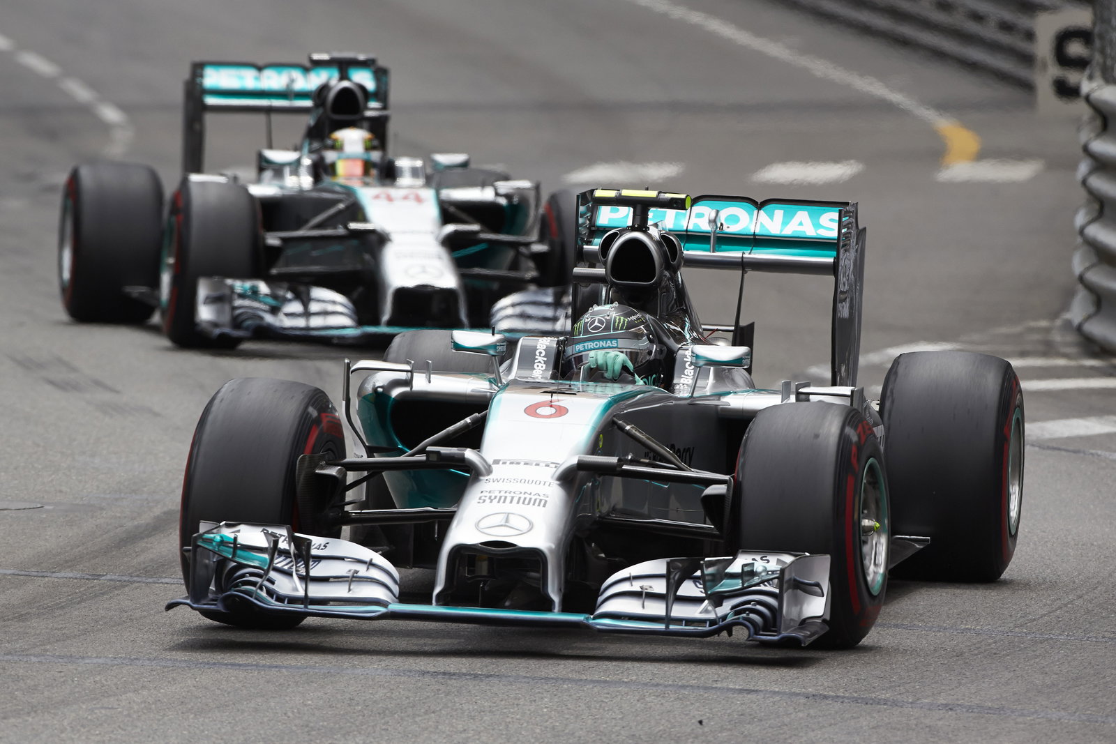 8 Ways Hamilton Could Still Win The F1 2016 Championship
