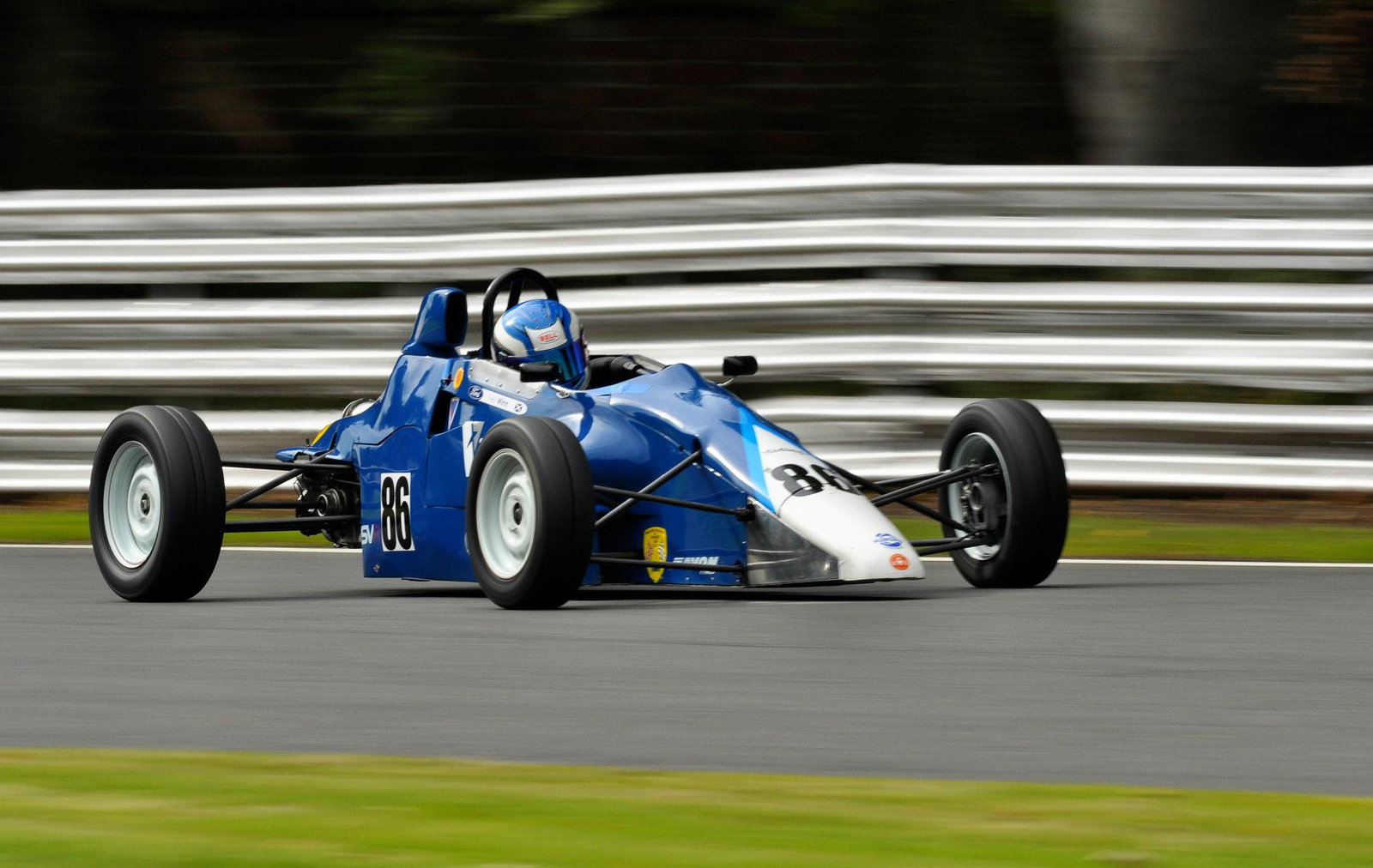 How To Nail The Perfect Heel And Toe Downshift