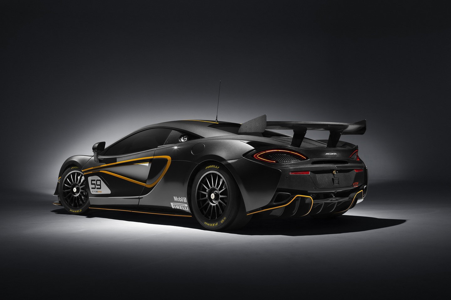 The McLaren 570S GT4 Is A Surprisingly Affordable Racing Car With Big Helpings Of Badassery