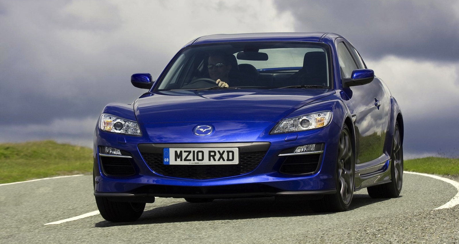 9 Discontinued Japanese Performance Cars That Deserve A Successor 