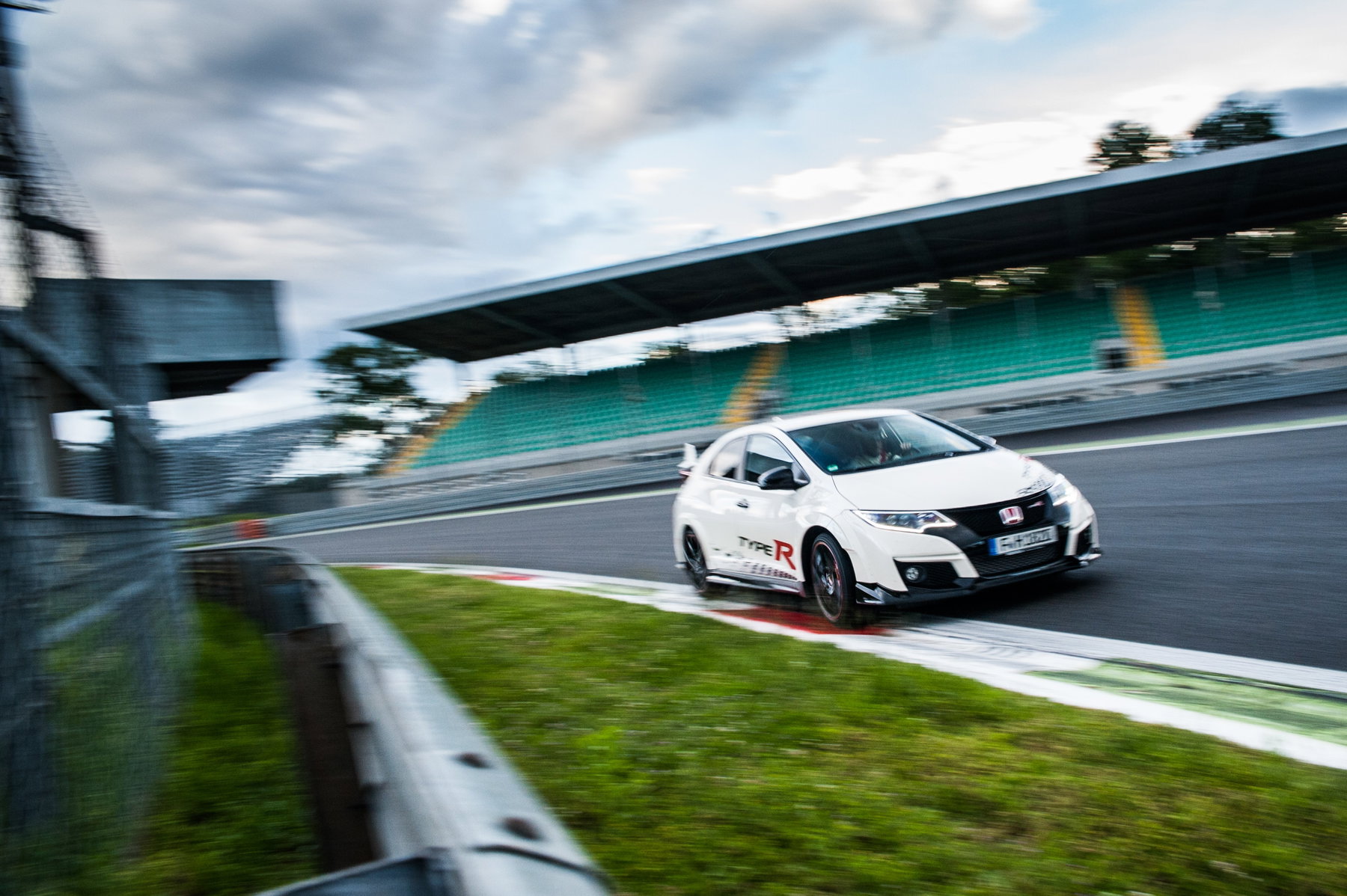 Honda Just Smashed Five European Circuit Lap Records With The Civic ...