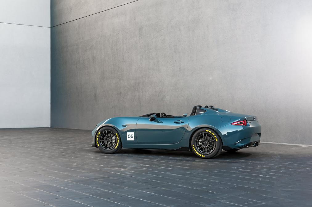 8 Obscenely Cool Cars You'll Find At SEMA 2015