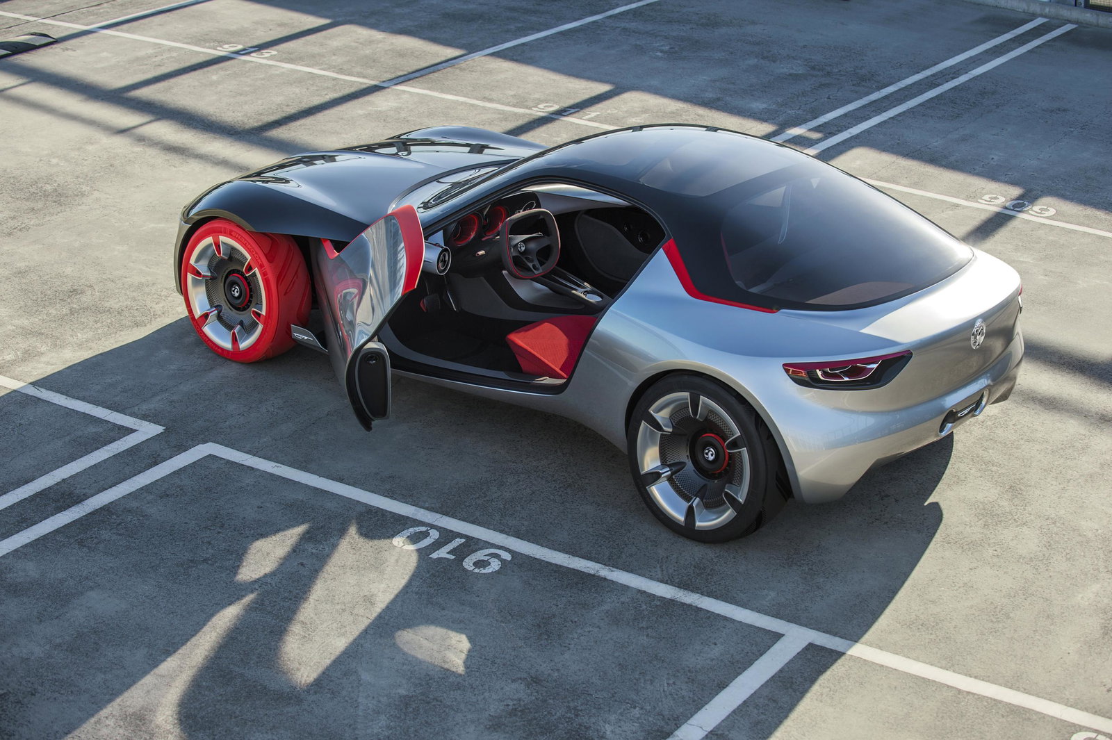 The Opel GT Concept Is A Pretty Coupe WIth A Tiny Engine