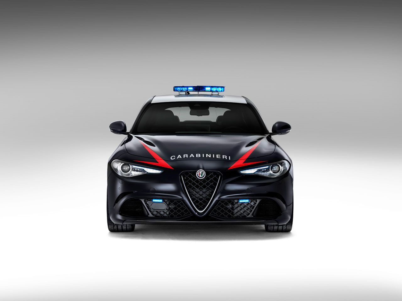 The Alfa Romeo Giulia Quadrifoglio Carabinieri Is The World’s Coolest Police Car