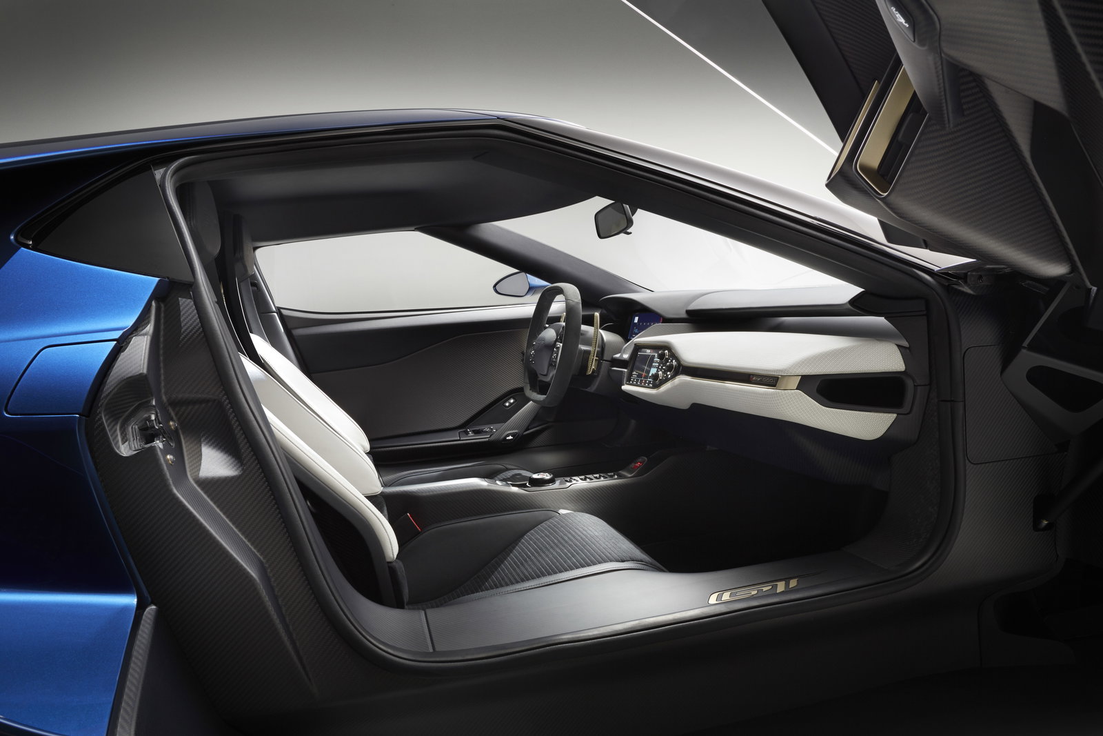 The Muscular New Ford GT Is A 600bhp+ V6 Twin-Turbo Monster 