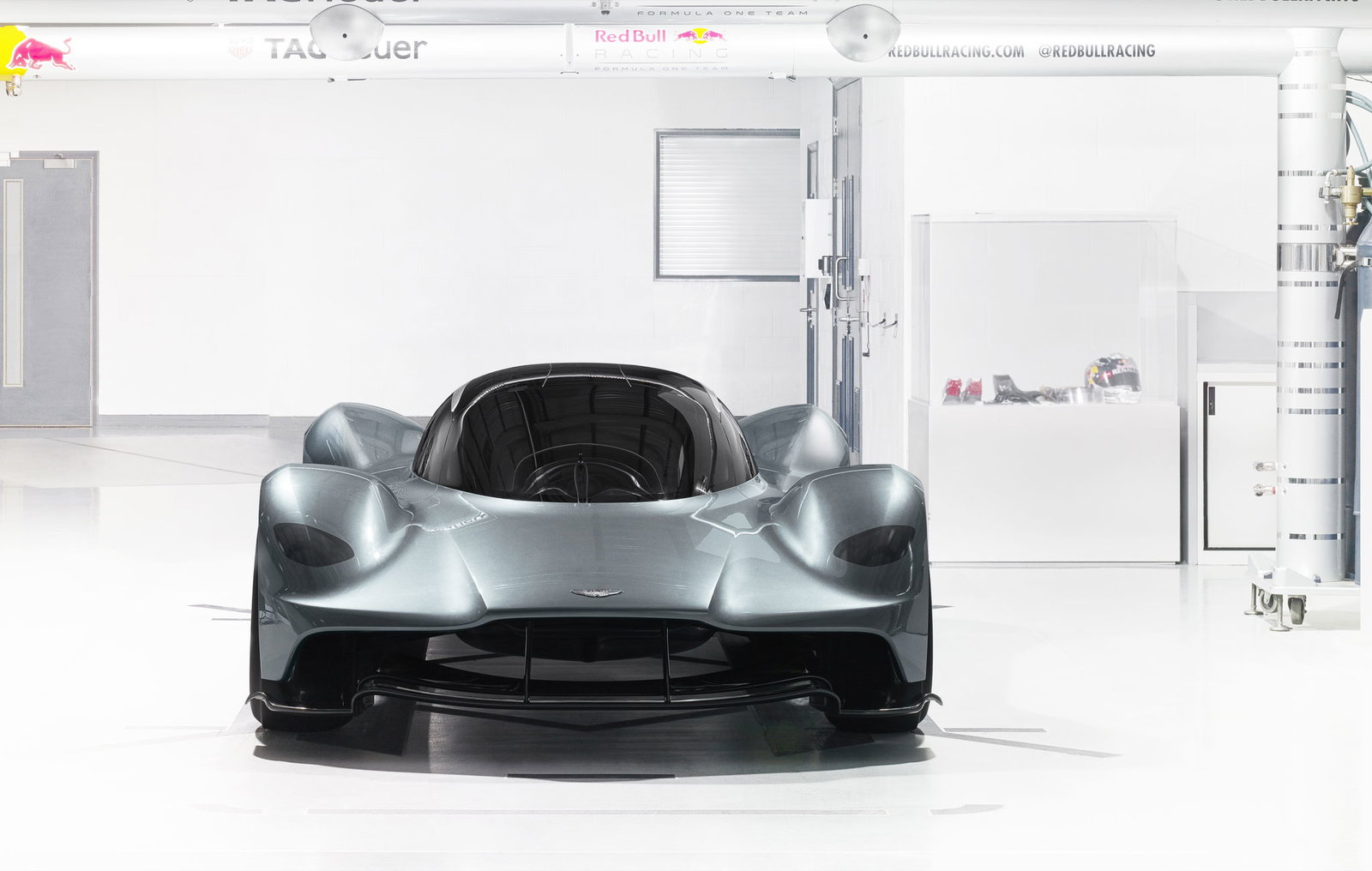 10 Things We Learned About The Aston Martin AM-RB 001 Hypercar