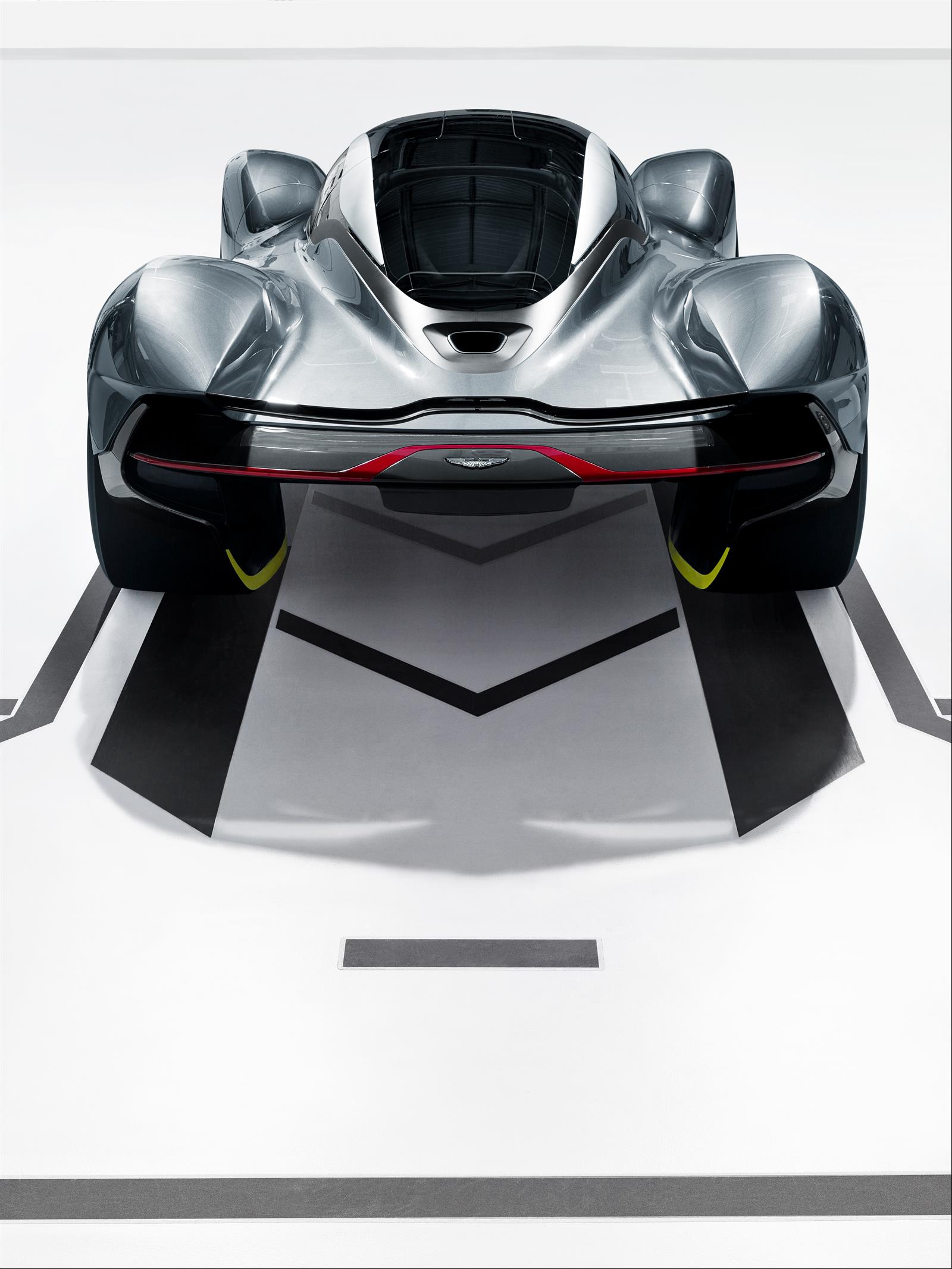 10 Things We Learned About The Aston Martin AM-RB 001 Hypercar