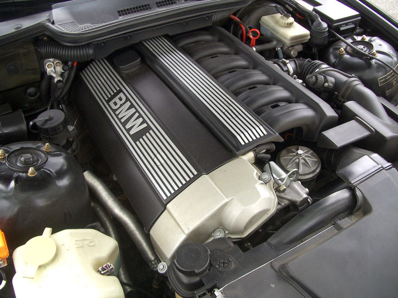 BMW's straight-six M50 engine is durable and good for drifting with