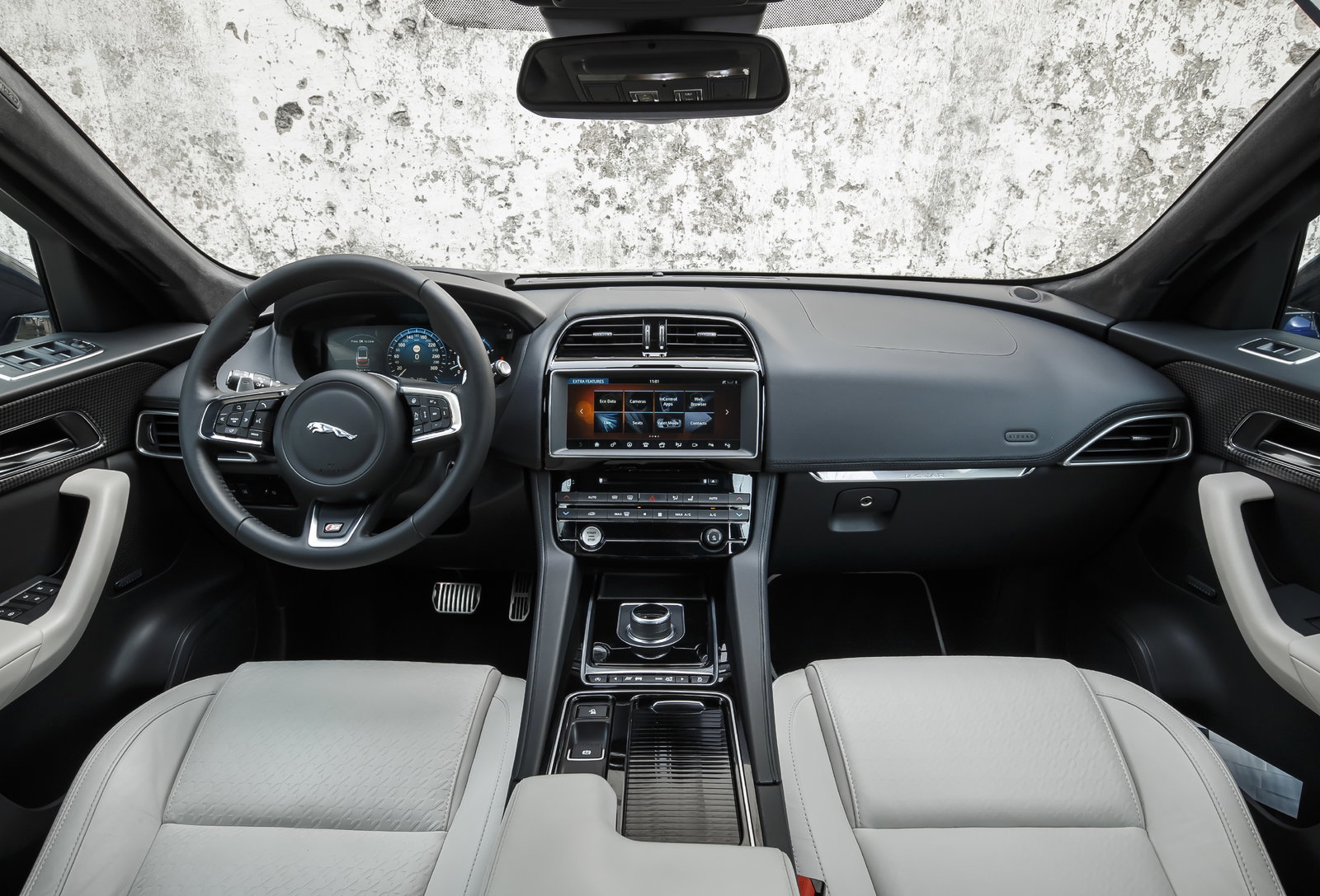 Jaguar F-Pace Review: Why It’s The Most Petrolhead-Friendly SUV I’ve Ever Driven