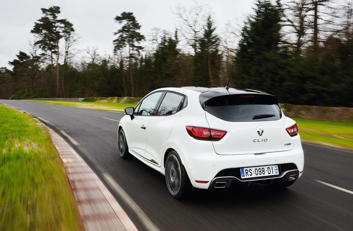 The Renault Clio RS 220 Trophy Is Here, But There's Still No Manual Option 