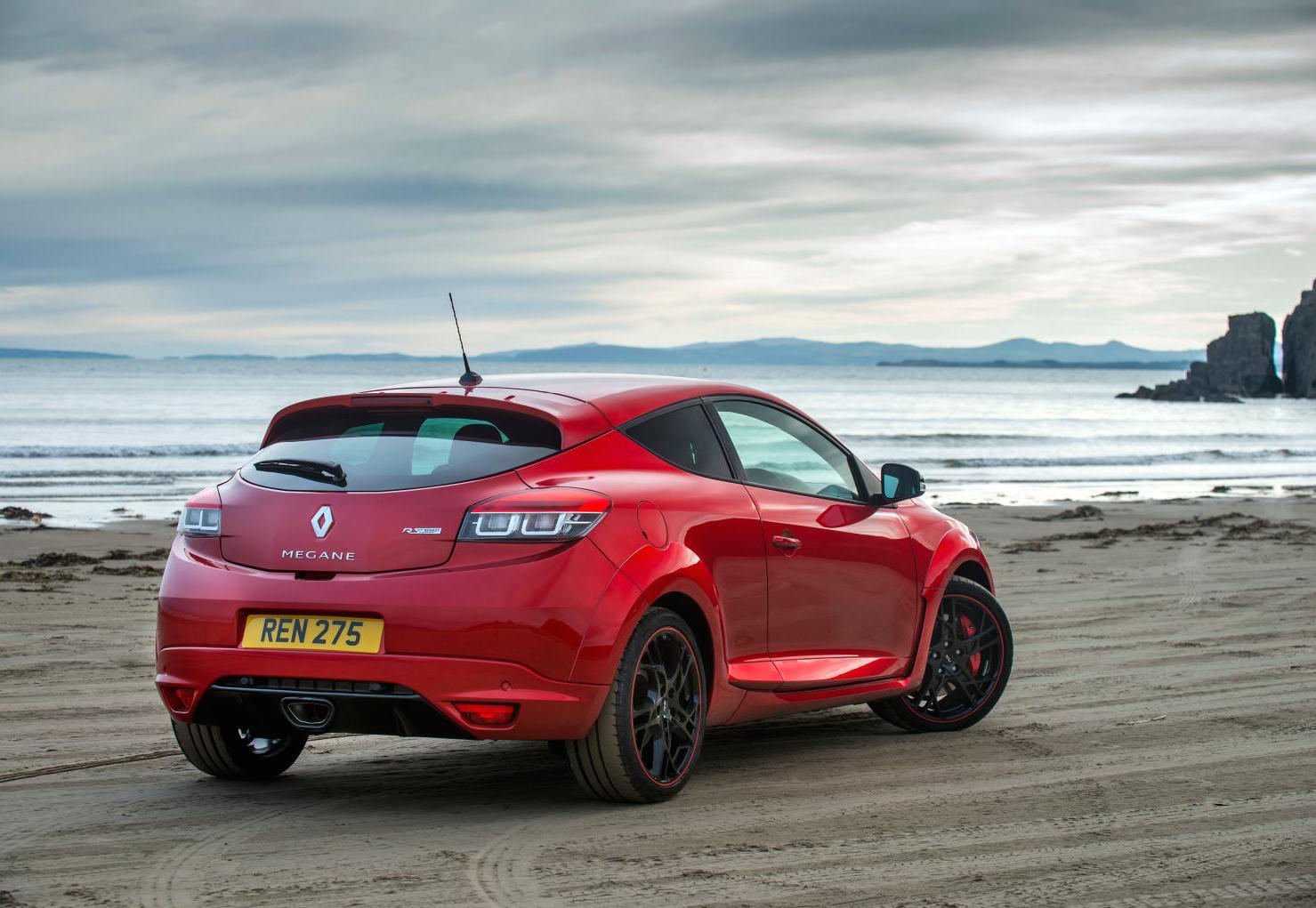 9 Awesome Front Wheel Drive Cars That Are Definitely Worth A Look