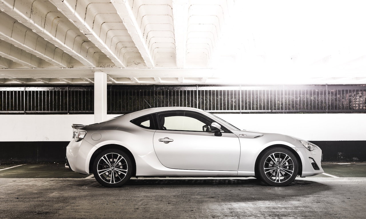 5 Ways That Manufacturers Enhance The Sound Of Their Cars