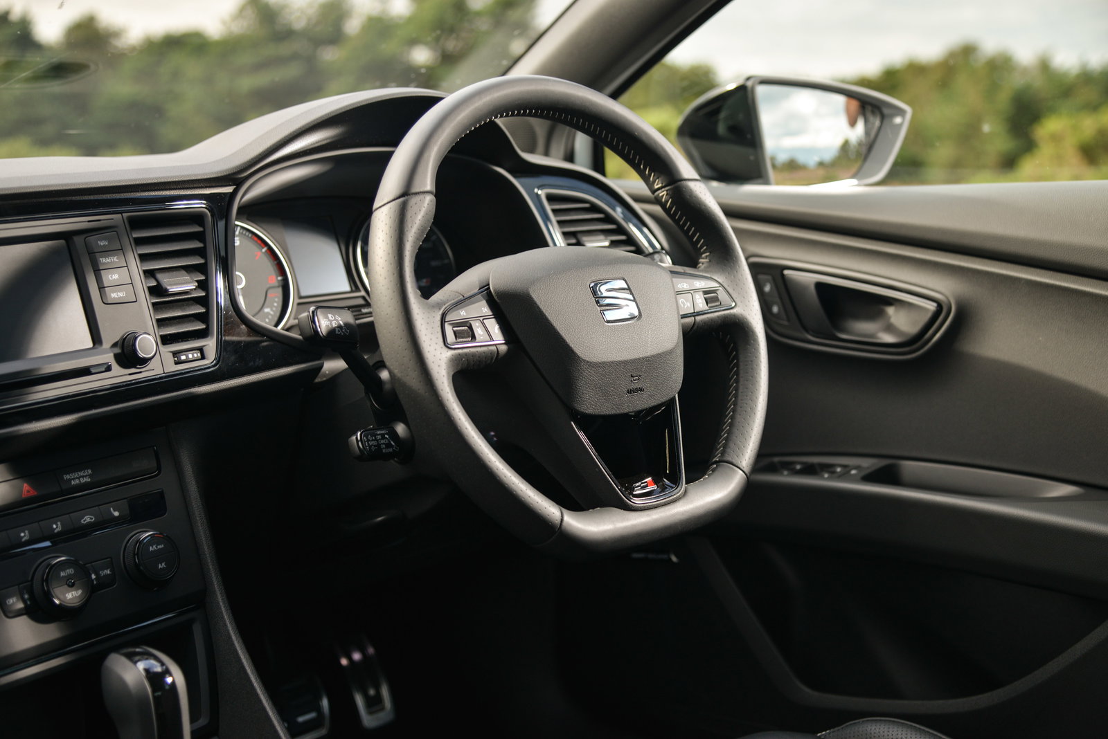 How The Seat Leon Cupra Turned My Friday Night Into A Hot Hatch Masterclass