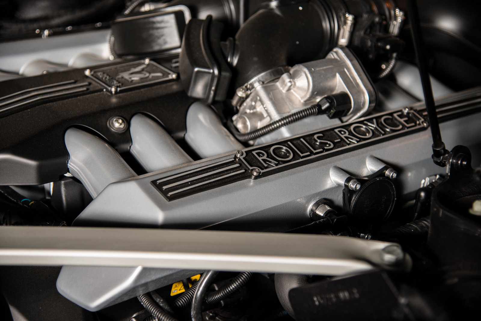 What It's Really Like Driving A Rolls-Royce
