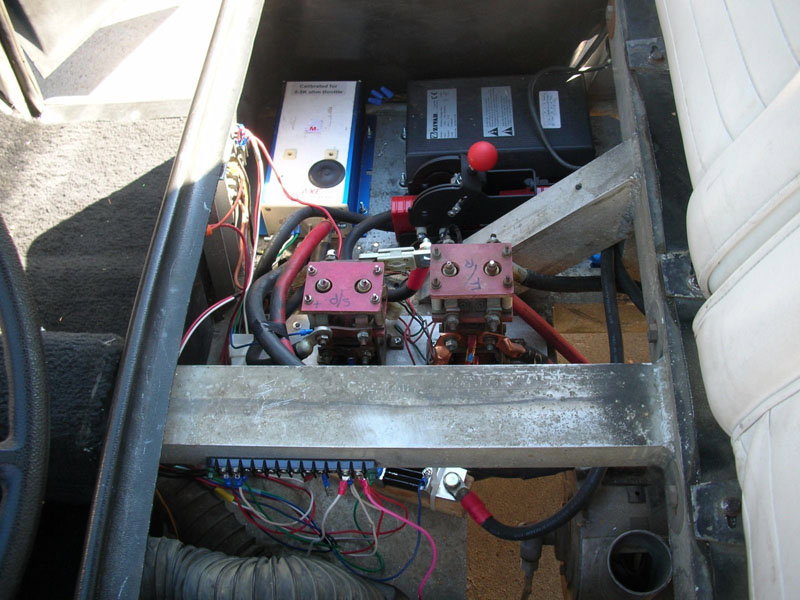 This Funky Little Commuta-Car Is How They Did EVs In The 70s, And Could Be Yours For Just $3k