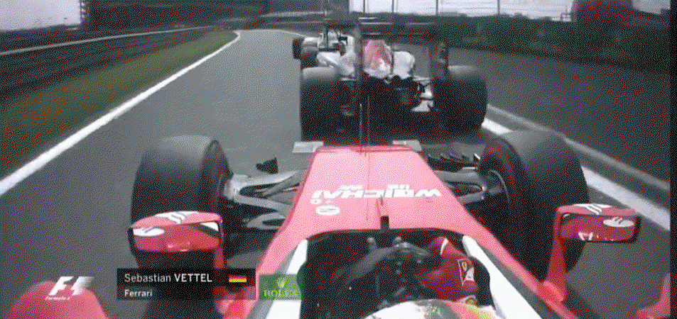24 Brilliantly Opportunistic Racing Overtakes