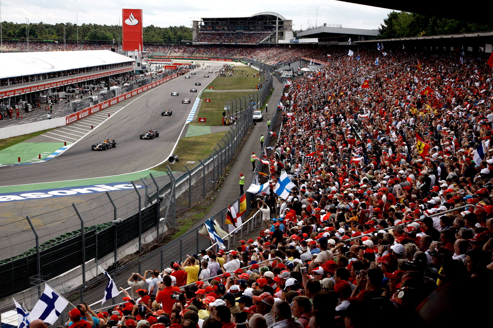 14 Things You Definitely Won't Hear An F1 Fan Say