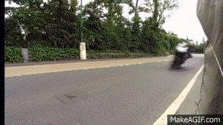 20 Amazing Gifs That Prove Road Racers Are Fearless