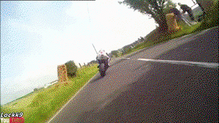 20 Amazing Gifs That Prove Road Racers Are Fearless