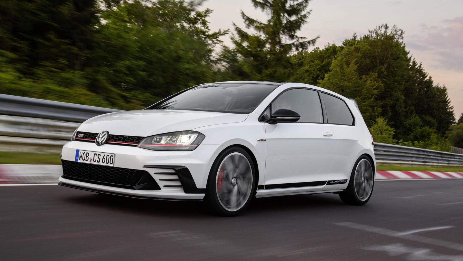 The VW Golf GTI Clubsport Is A 286bhp Birthday Celebration