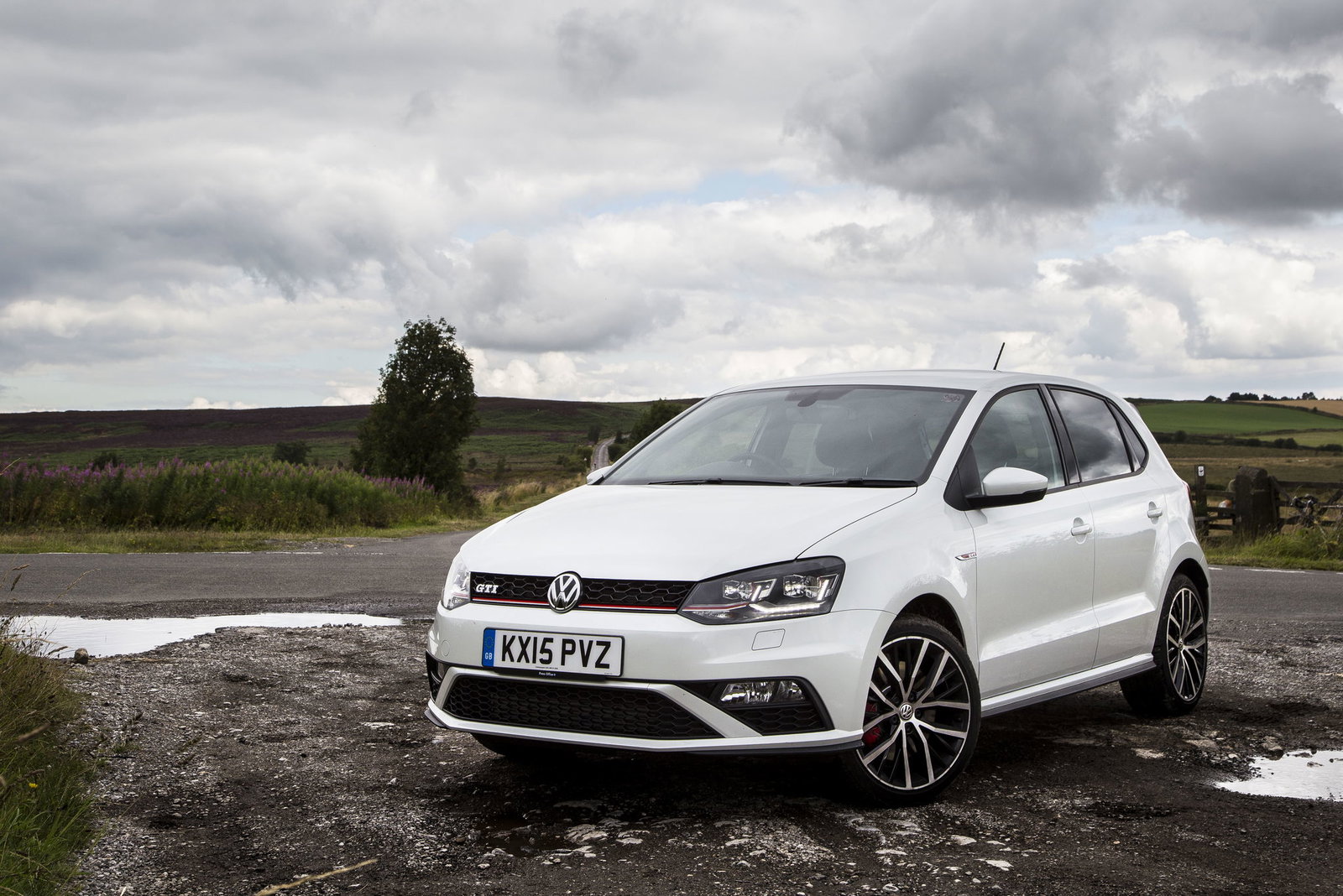 How Far Have VW Hot Hatches Come in 25 Years? 