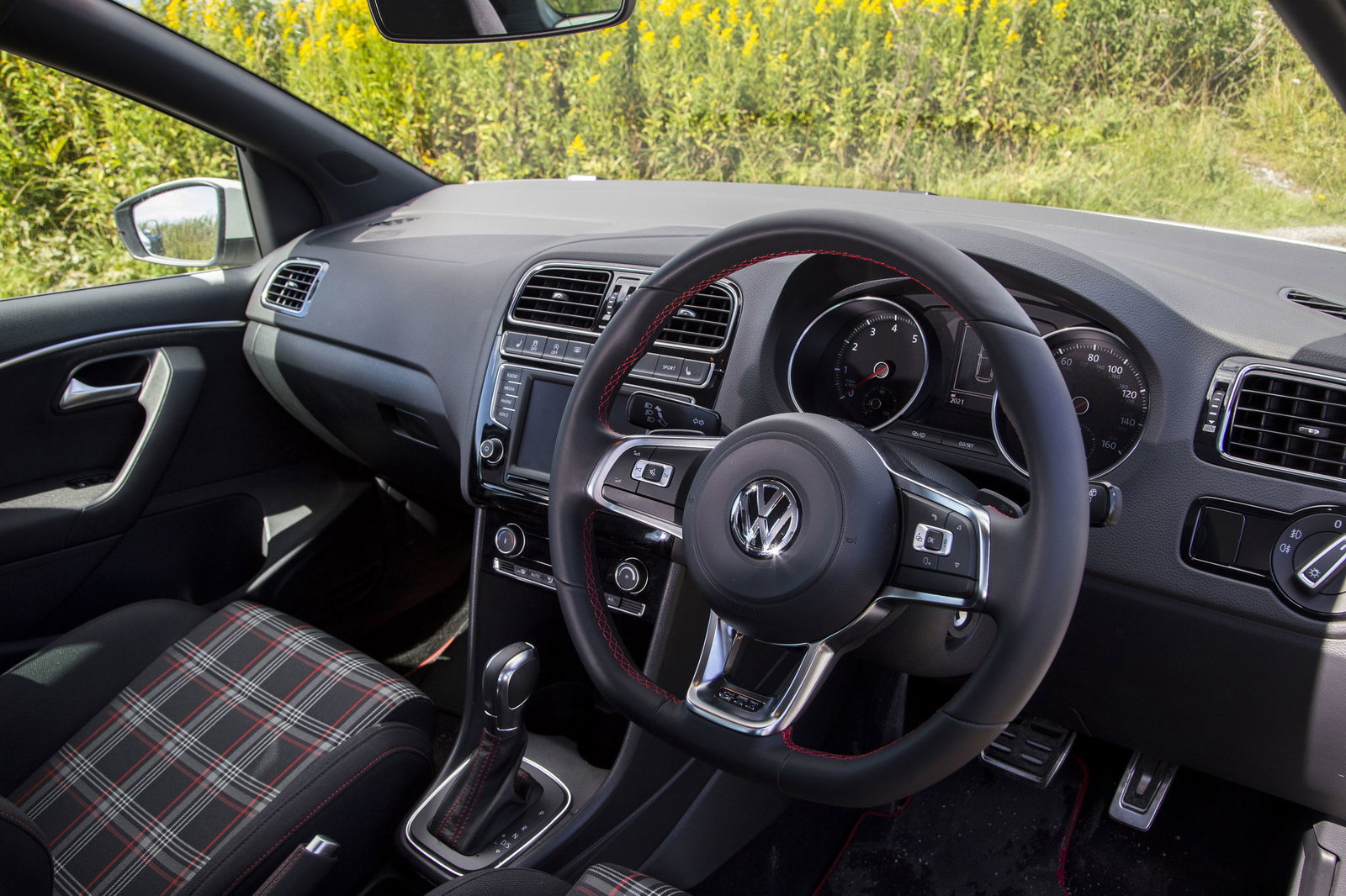 How Far Have VW Hot Hatches Come in 25 Years? 